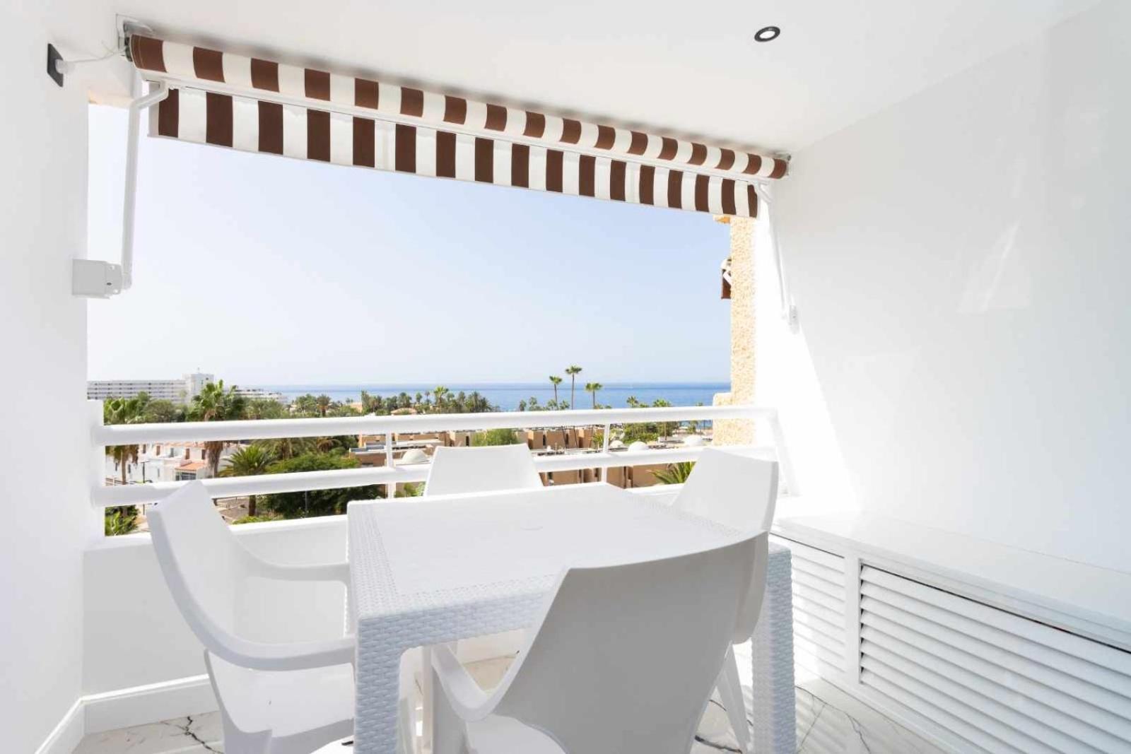 Lujo Borinquen 403 Vista Al Mar Daire Playa Feñabe Dış mekan fotoğraf